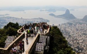 Carreata substitui procissão na homenagem a padroeiro do Rio