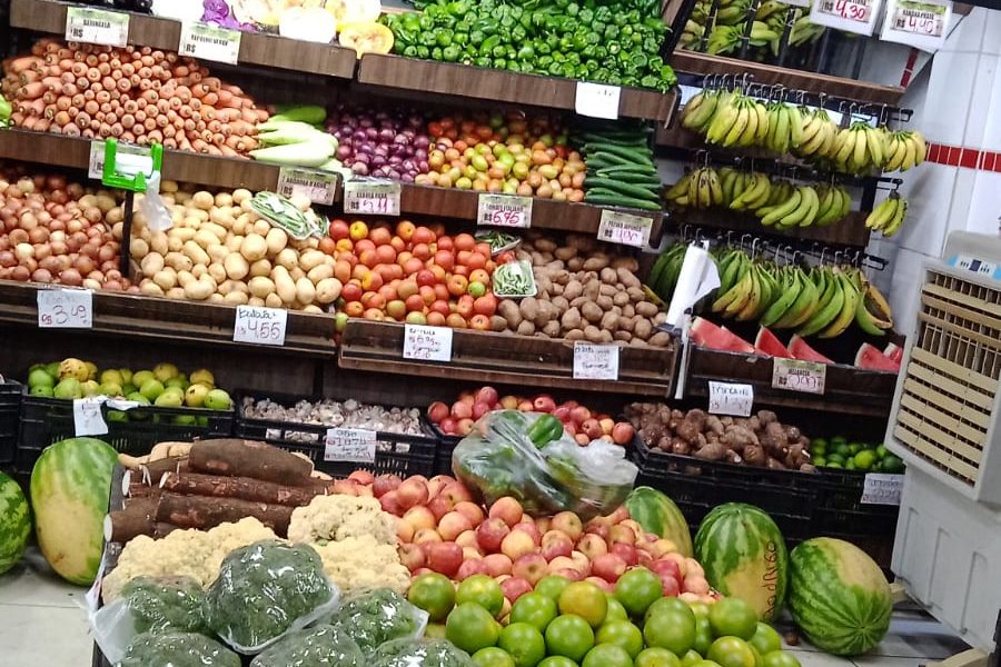 Promoção neste final de semana no Hortifruti da Feira Livre do Amigão