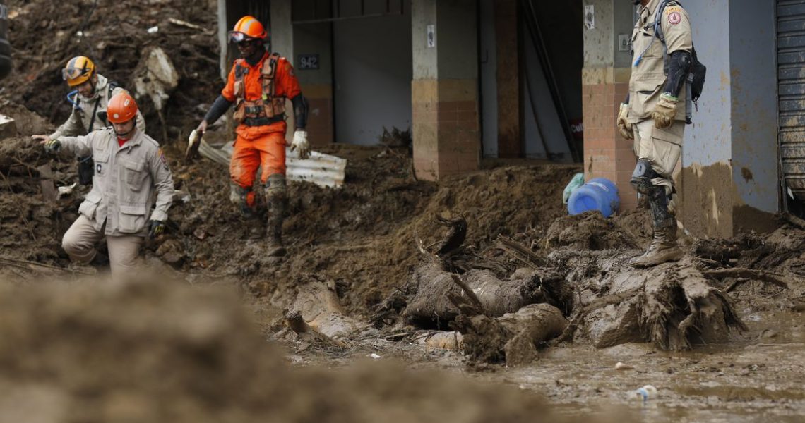 Sobe para 208 número de mortos na tragédia em Petrópolis
