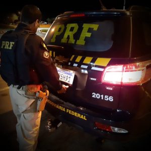 PRF prende muriaense foragido da justiça de Minas Gerais