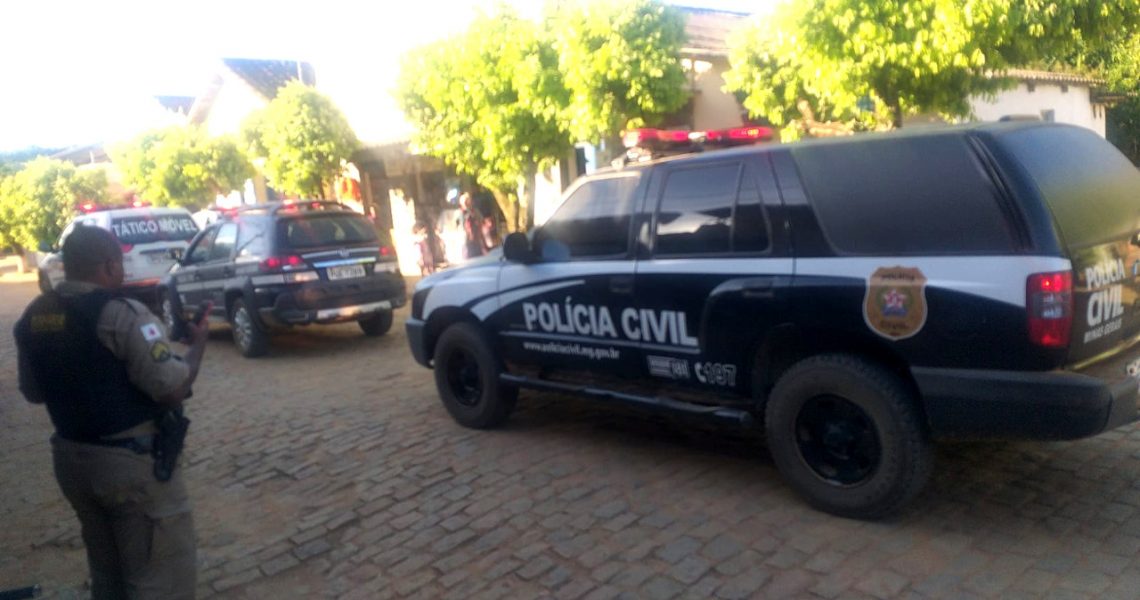 Dupla é presa suspeita de assalto a comércio de produtos agrícolas ocorrido em distrito de Leopoldina