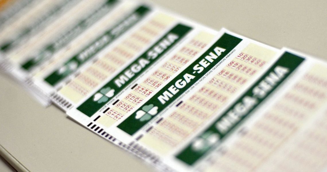 Mega-Sena, com R$ 122 milhões, sai para aposta feita em Santos
