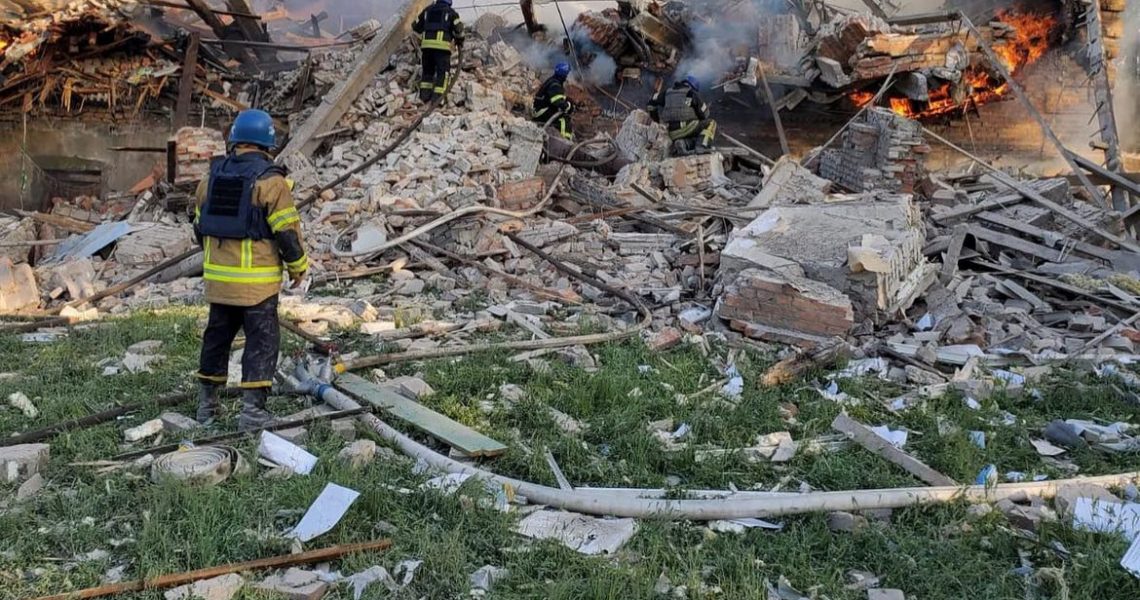 Bombardeio russo pode ter matado 60 pessoas em escola ucraniana