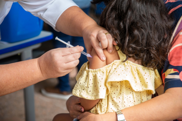 Minas Gerais reforça estratégias para ampliar vacinação infantil no estado
