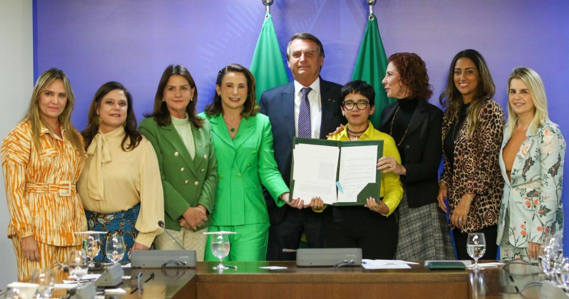 Presidente sanciona lei que amplia pena para violência contra crianças
