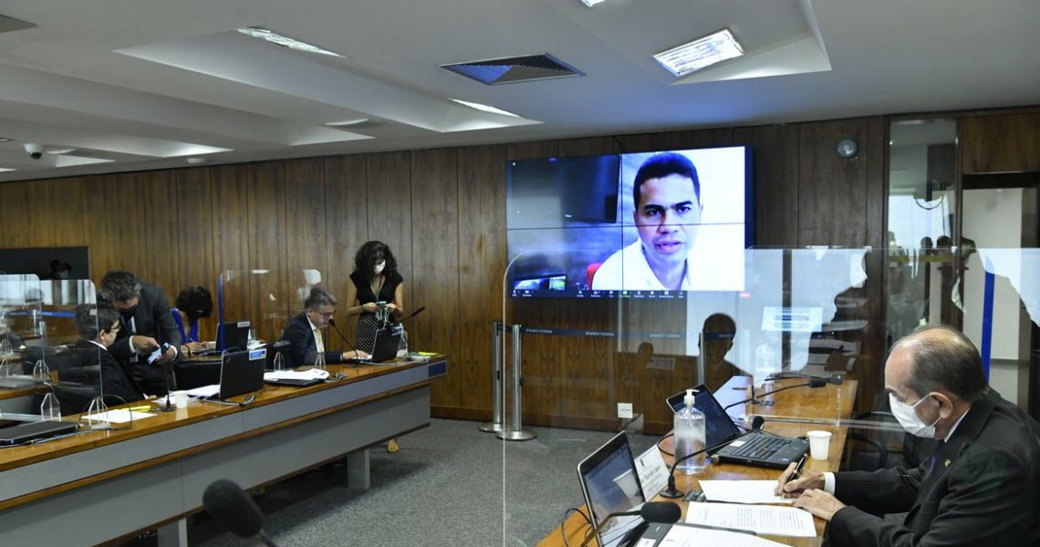 Prefeitos confirmam pedidos de propina em troca de verbas do MEC