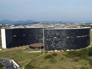 Servidores estaduais recebem reajuste retroativo junto com o salário nesta terça-feira (7/6)