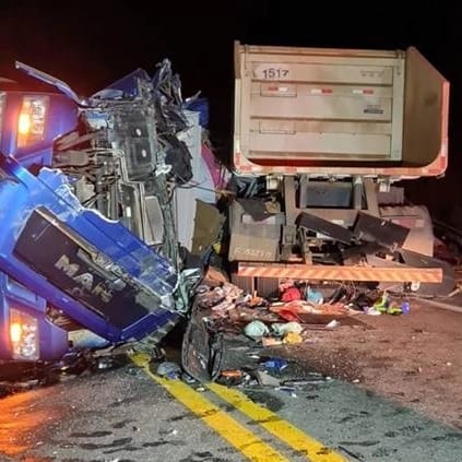 Motorista de Rosário da Limeira morre após se envolver em acidente na BR-116, próximo a Leopoldina