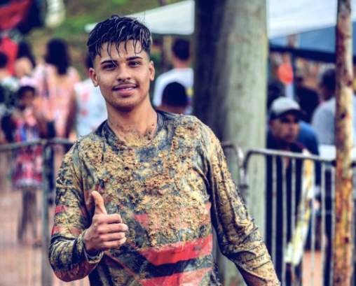 Piloto capixaba morre em grave acidente durante competição de motocross
