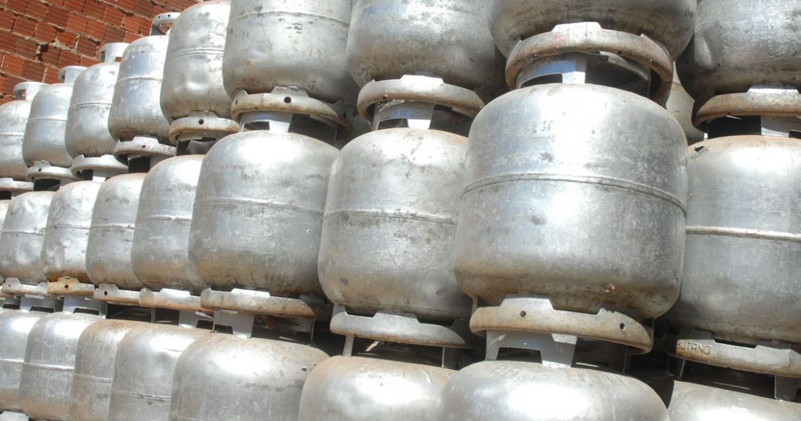 Petrobras reduz preço do gás de cozinha para distribuidoras