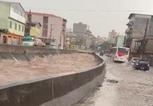 Granizo e rajadas de vento: chuva forte atinge Barbacena, Carandaí e Ibitipoca