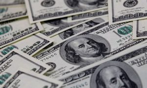 Dólar sobe para R$ 5,39 e bolsa cai 3,35% após discurso de Lula