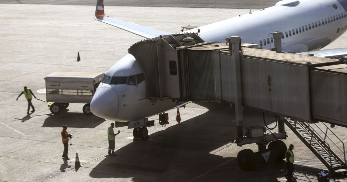 Petrobras eleva preço de querosene de aviação em 7,3%