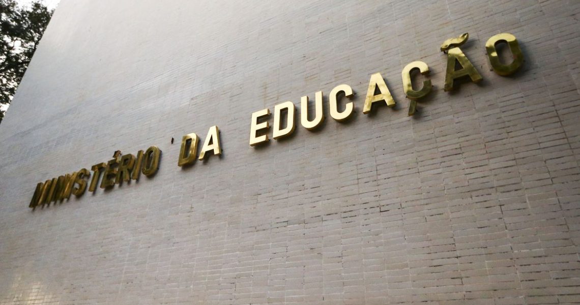 Pagamentos de bolsistas da Capes serão feitos até o dia 13, diz MEC