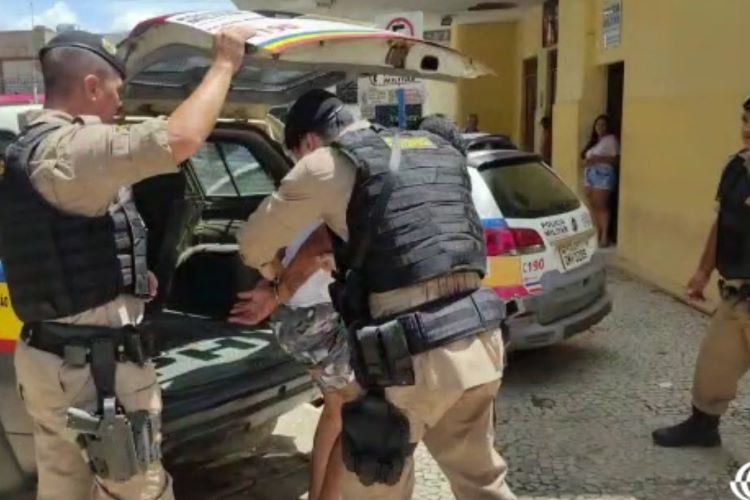 Homem suspeito de esfaquear ex-mulher em Bom Jesus é preso pela PM
