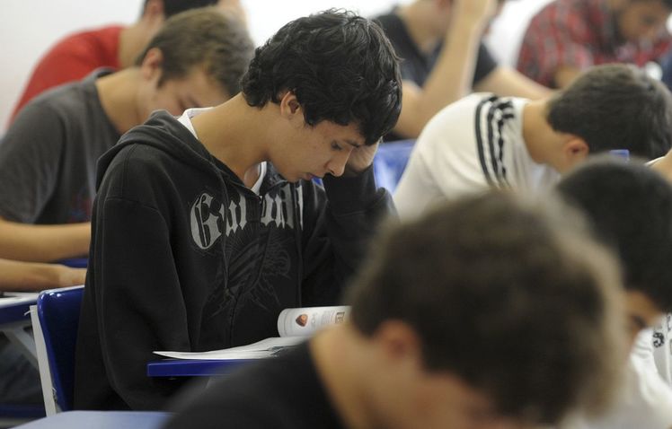 Ensino Médio em Tempo Integral será ampliado para 721 escolas da rede estadual