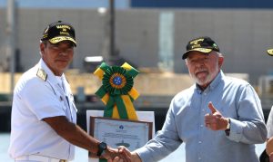 Lula diz que investimento em defesa fortalece economia