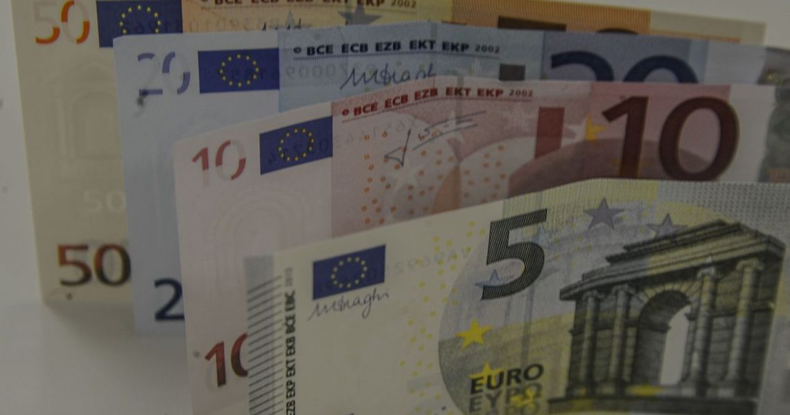 Equipe econômica monitora possíveis impactos da crise no Credit Suisse