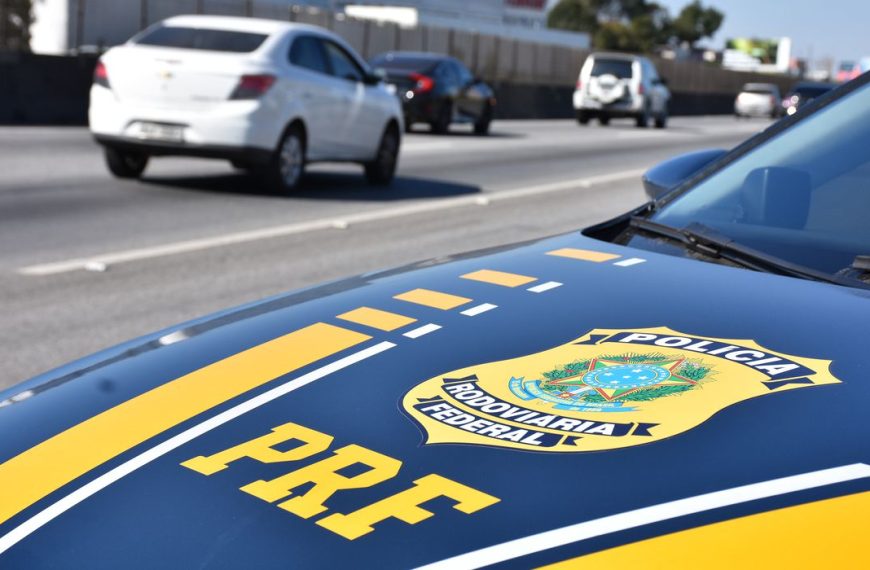 Acidente de trânsito Km 811,7 da BR 116, em Alem Paraíba