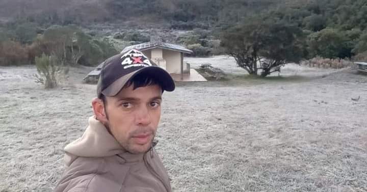 Baixas temperaturas e gelo abrem a temporada de frio na Serra do Caparaó