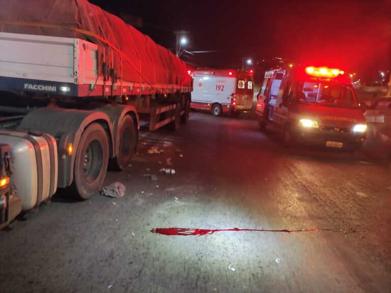 Atropelamento no trevo do Gaspar na BR-116 deixa mulher ferida