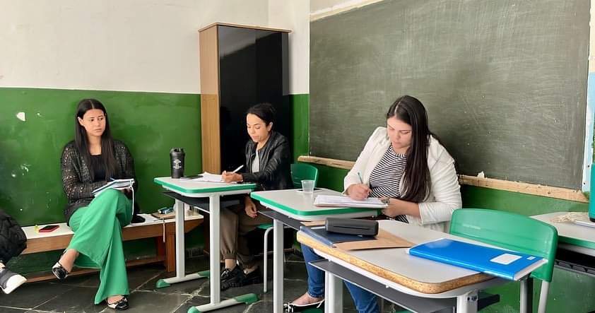 Profissionais envolvidos com saúde mental participam de reunião em Miradouro