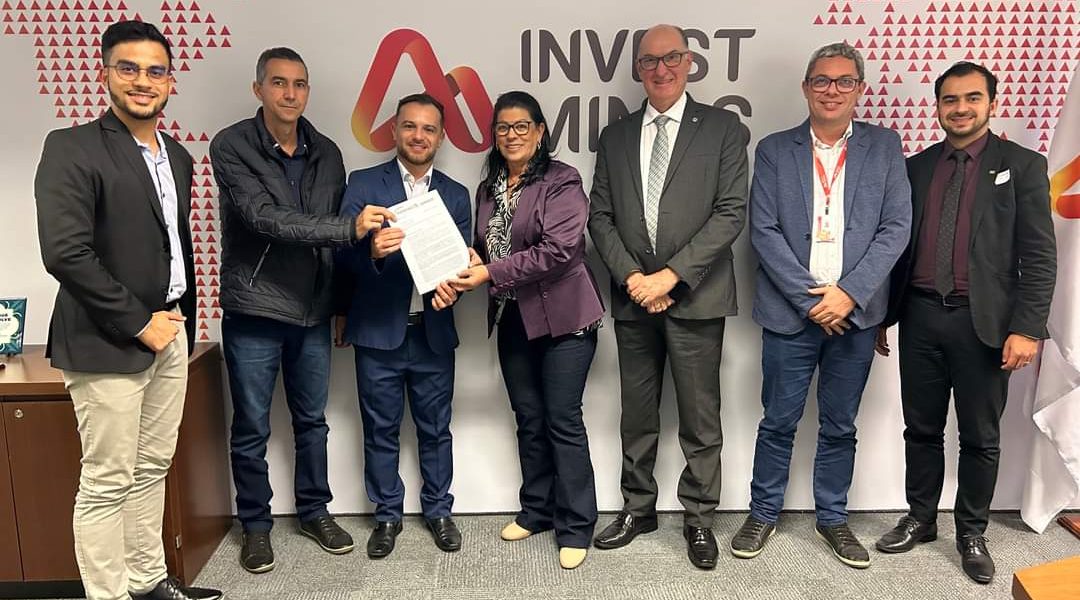 Deputado Grego da Fundação conquista retorno das operações do aeroporto de Manhuaçu