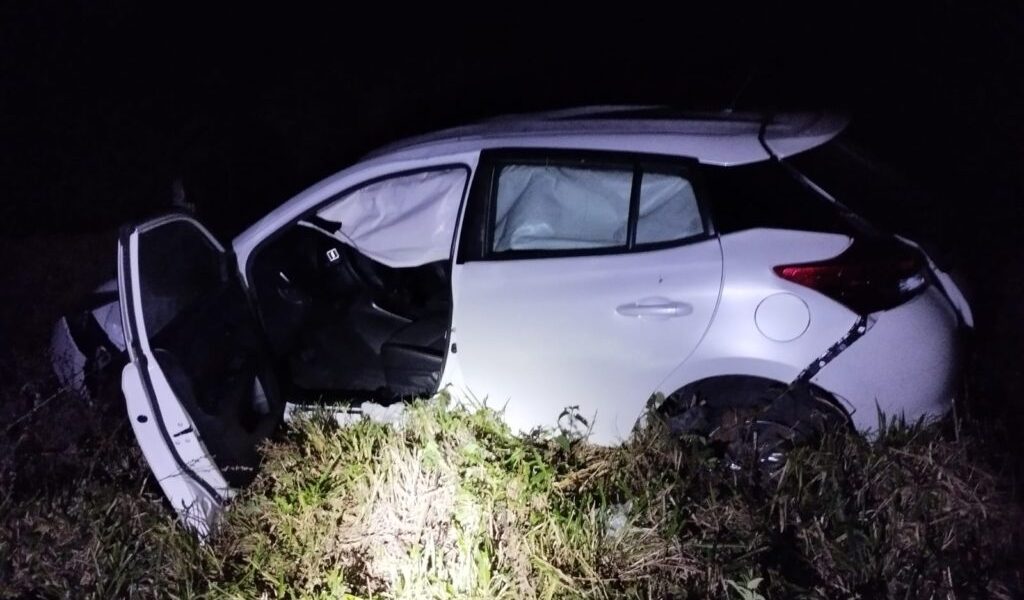 Muriaeenses sofrem acidente na BR-267 próximo a Argirita