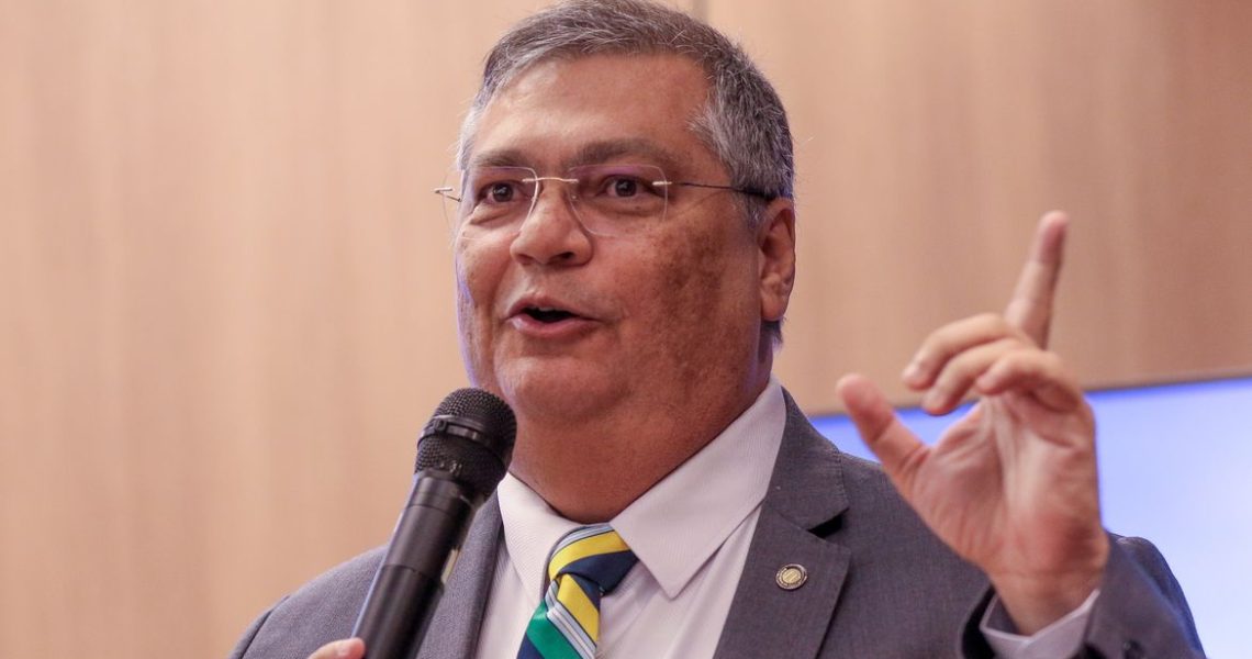 Dino diz que não há campanha para ser ministro do STF