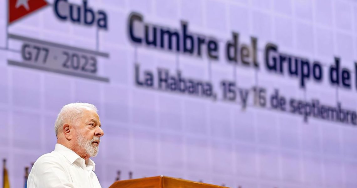 Em Cuba, Lula critica modelo de negócios de empresas de tecnologia