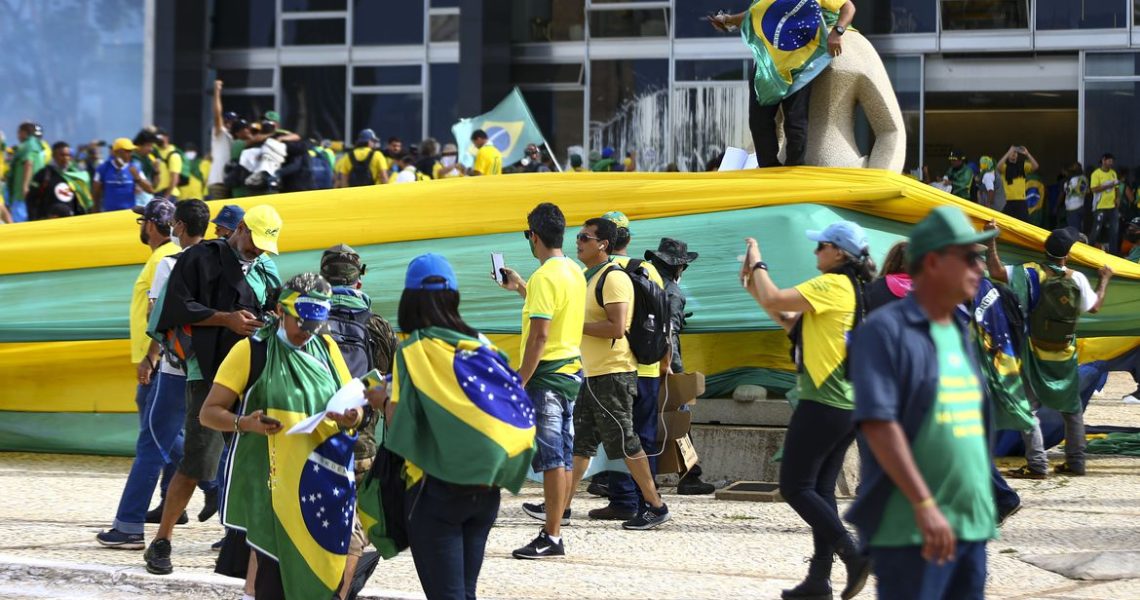 PGR amplia denúncia contra 31 investigados pelo 8 de janeiro