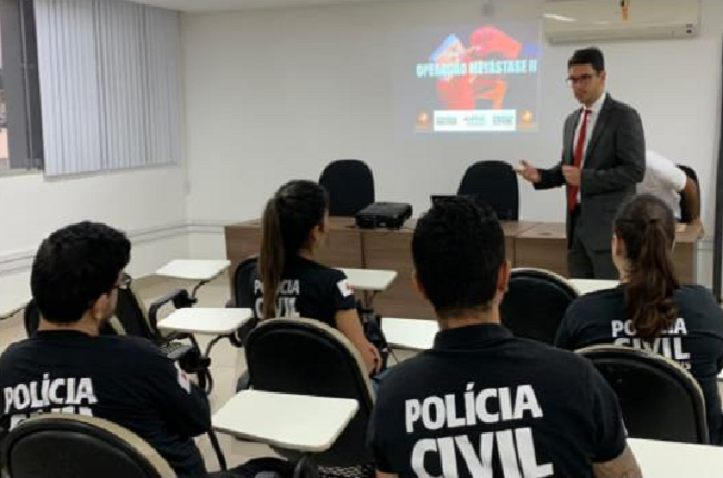 Operação Metástase 2: ação que apura envolvimento de empresário em tráfico de drogas, homicídios e lavagem de dinheiro cumpre 68 mandados na região de Muriaé, na Zona da Mata