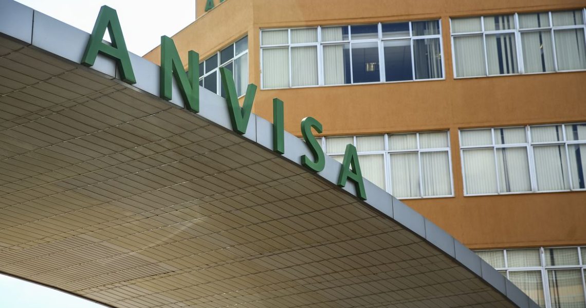 Anvisa alerta sobre lotes falsificados de dois medicamentos
