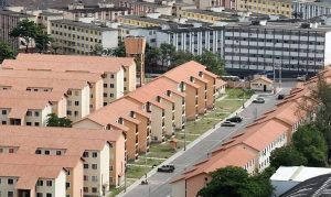 Governo estuda ampliar Minha Casa, Minha Vida para famílias com renda de até R$ 12 mil, diz ministro