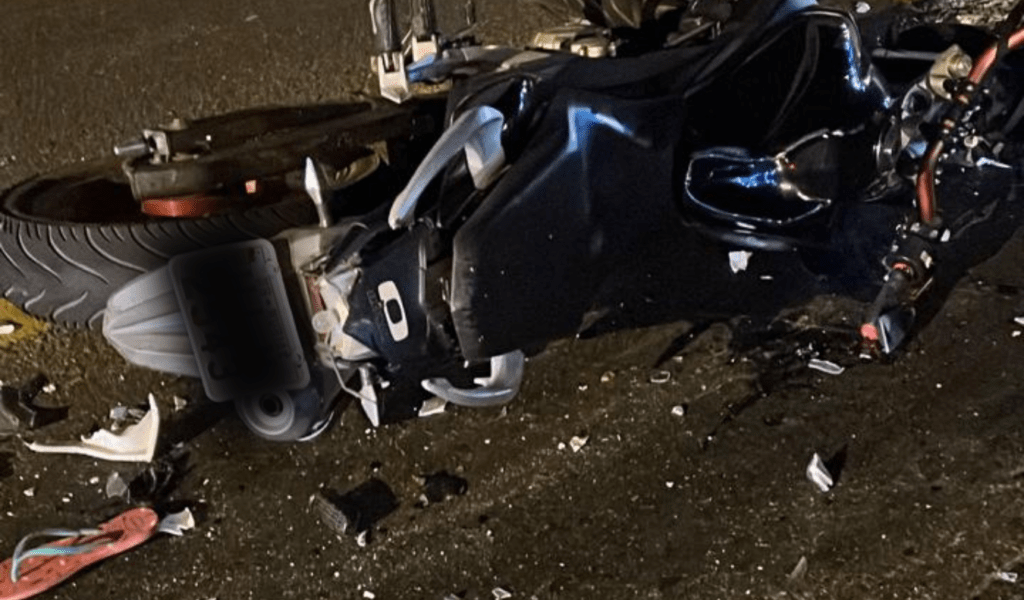 BR-116: casal fica ferido em acidente entre moto e carro próximo ao Trevo do Gaspar