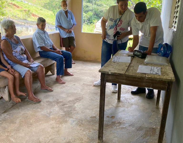 Saúde leva Atendimento na Comunidade dos Pinheiros