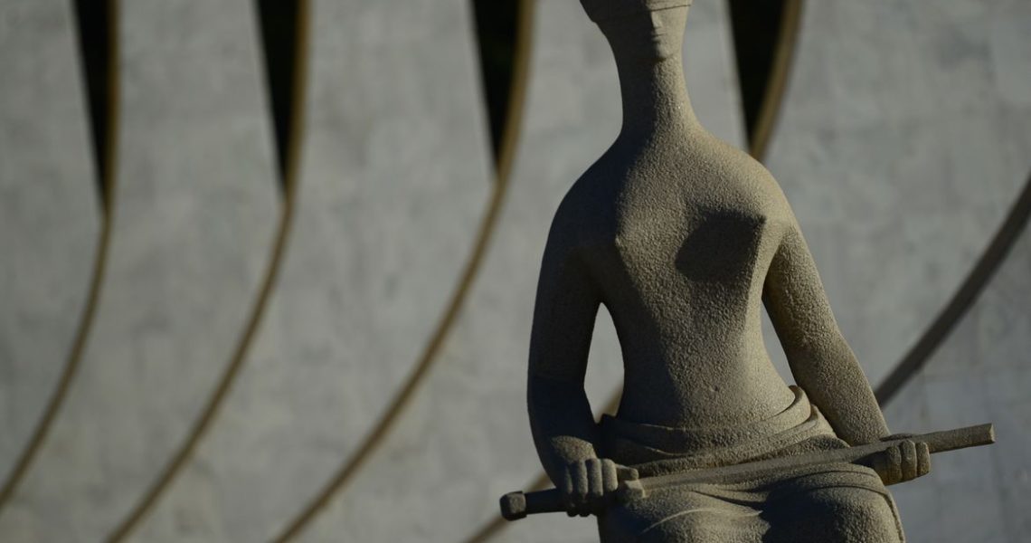 STF retomará em fevereiro julgamento sobre revisão da vida toda