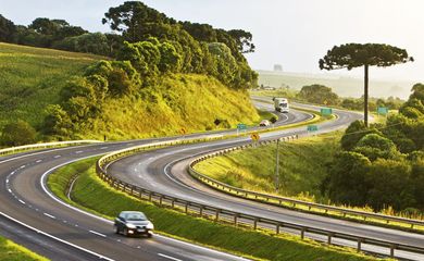 Conheça as 10 melhores rodovias do país