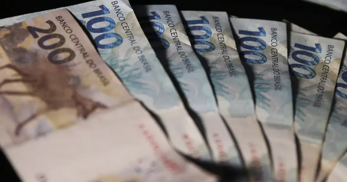 Arrecadação federal chega a R$ 280,63 bilhões em janeiro