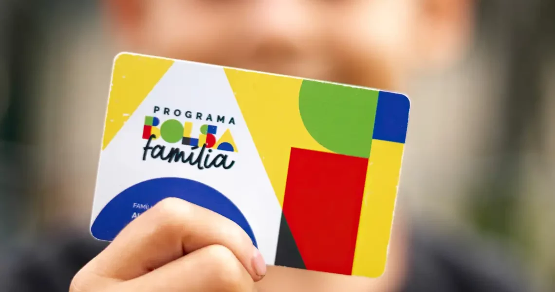 Caixa paga Bolsa Família a beneficiários com NIS de final 4