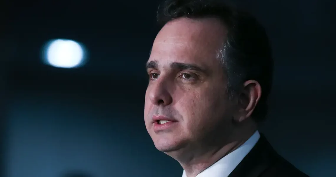 Regulamentação de redes sociais no Brasil é inevitável, diz Pacheco