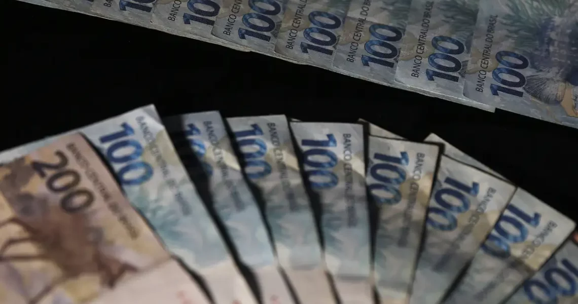 Copom decide nesta quarta se eleva juros básicos da economia