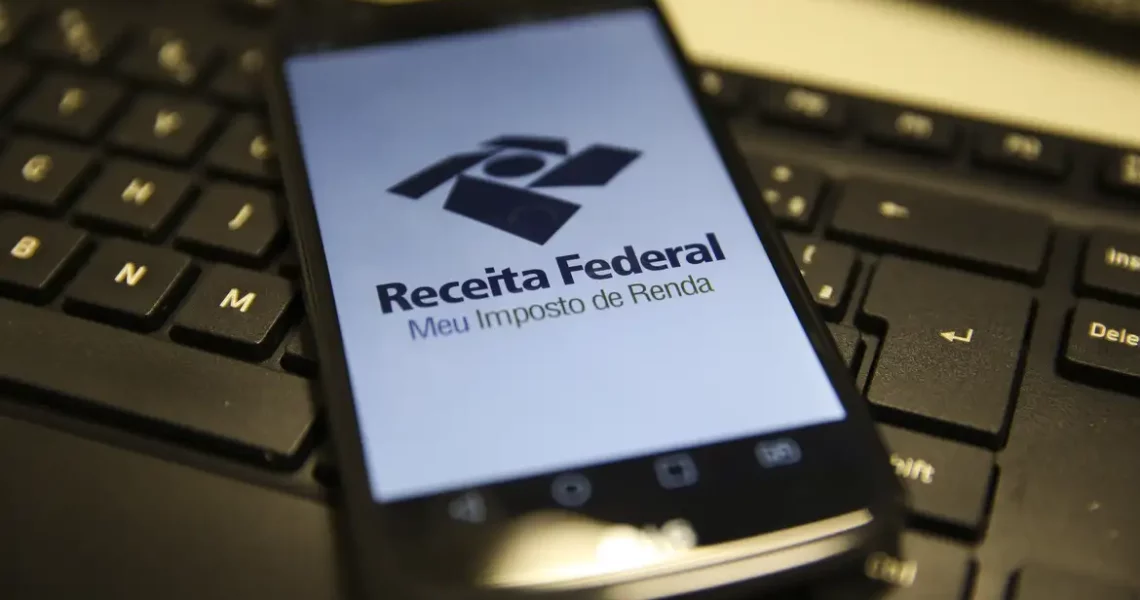 Receita abre nesta sexta consulta a lote da malha fina do IR