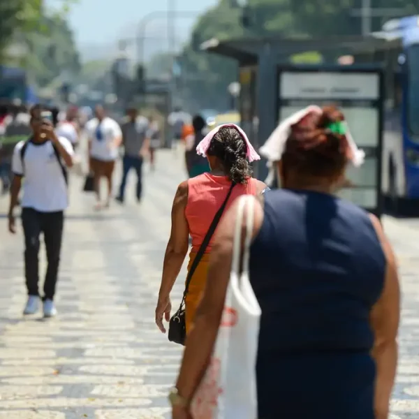 Inmet prevê onda de calor e temperaturas acima da média no país