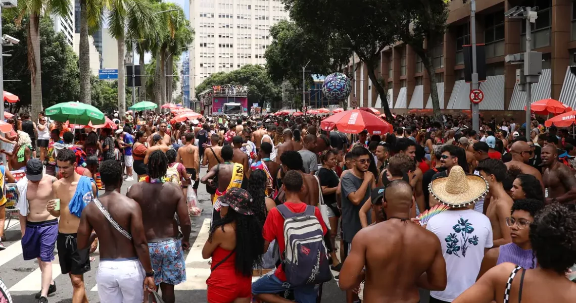 Especialistas recomendam “etiqueta respiratória” após carnaval