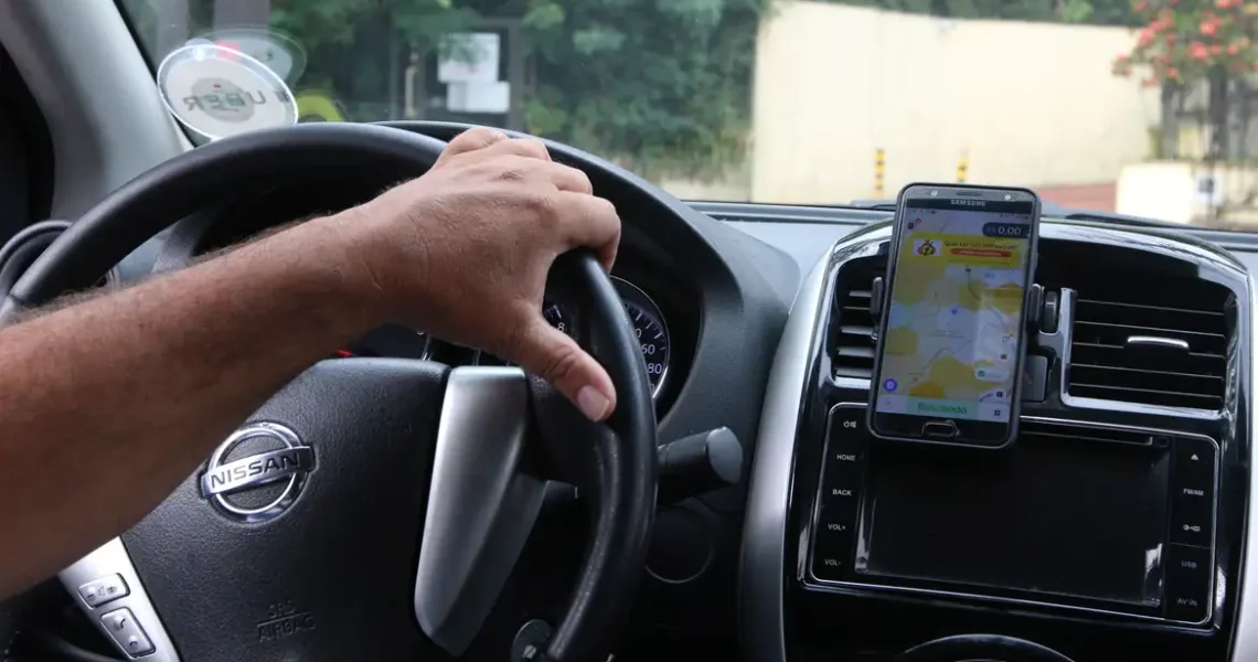 Lula sanciona crédito consignado para CLT, incluindo motoristas de app