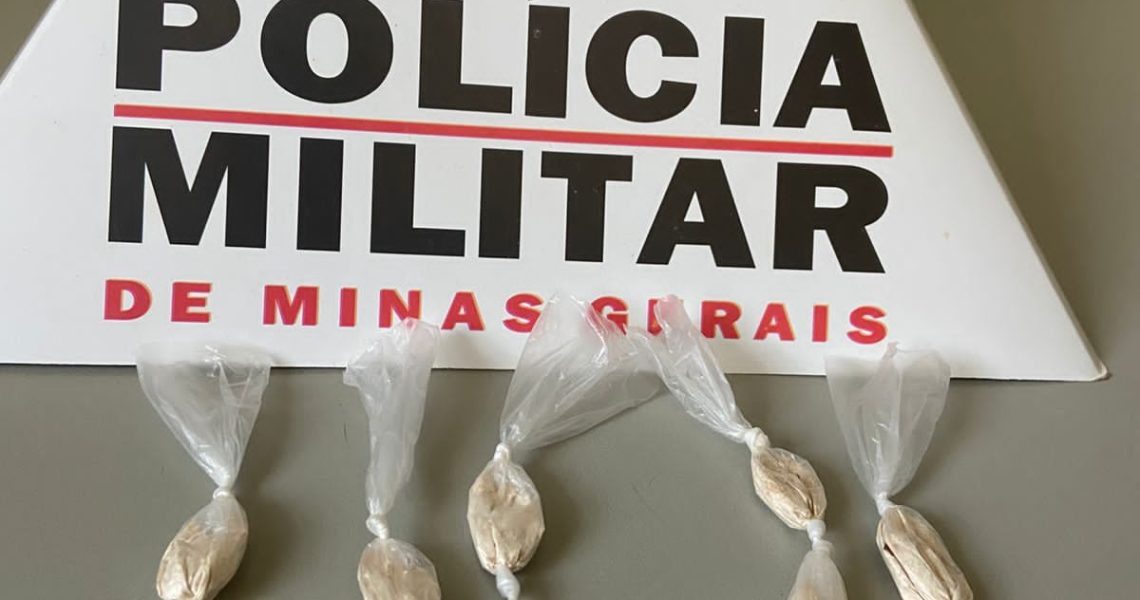 Mãe aciona Polícia Militar para apreensão de drogas de seu filho em Rosário da Limeira