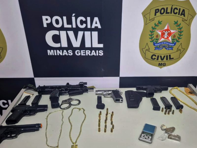 Polícia Civil apreende armas e drogas em Muriaé
