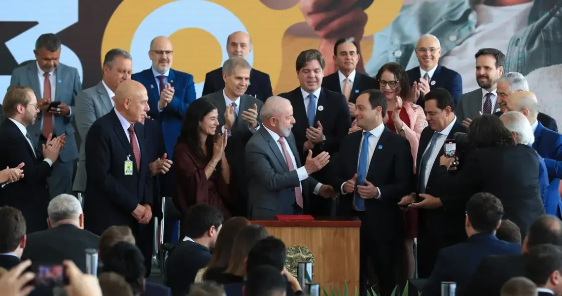 Lula assina decreto da TV 3.0; novo sistema deve começar em 2026
