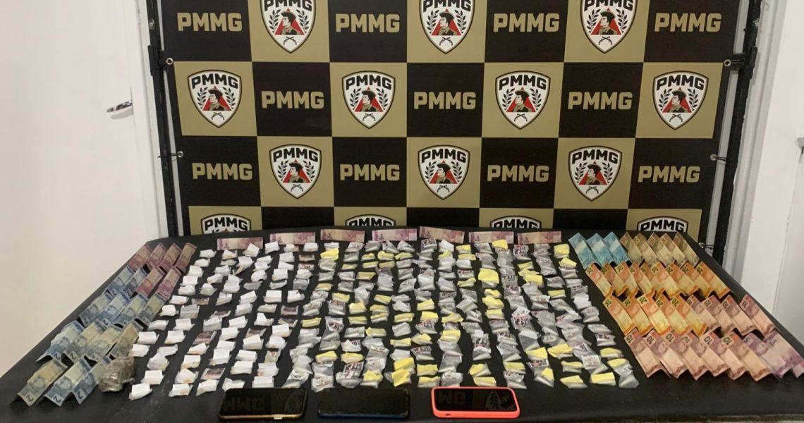PMMG prende traficante e apreende grande quantidade de drogas em Fervedouro Mg